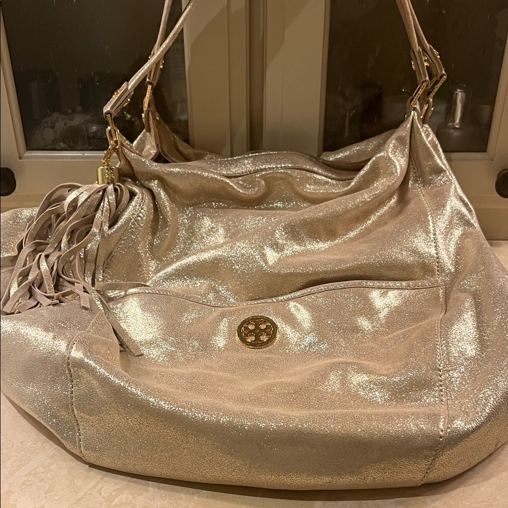 Tory Burch Gold Leather Oversized Dean Hobo EUC